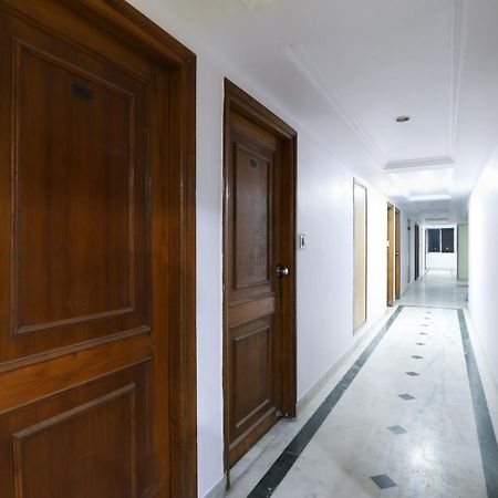 Spot On Hotel Hilltop Vadodara Zewnętrze zdjęcie